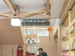 -霸王茶姬(南强街店)