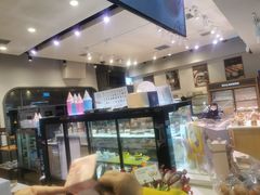 -巴黎贝甜(宜山路店)