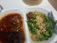 -百品聚旋转火锅(号外店)