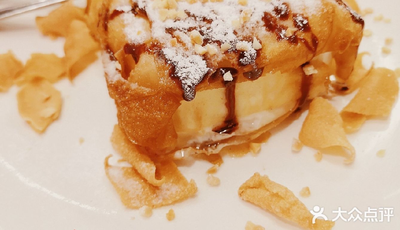 漏奶华—面包外脆里嫩 浓浓的黄油香味