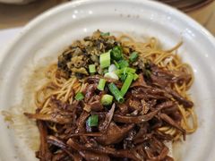 -佬钱湾仔(衣裳街店)