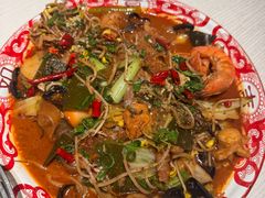 -嗨辣小聚·盘锦河蟹·海鲜烧烤龙虾(盘锦十年好店)