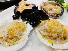 天鹅蛋-日进一片海.生腌海鲜火锅.宵夜烧烤(三里屯总店)