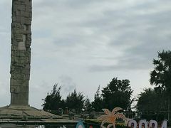 -亚龙湾中心广场