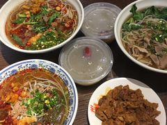 绿豆汤-爆炸头阿姨小四川正宗川味小吃(无任何分店)