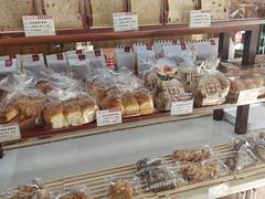 -红宝石·鲜奶小方·海派西点房(南丹店)