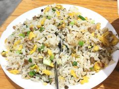 特色臊子蛋炒饭-嘉州叶婆婆钵钵鸡(建设路店)