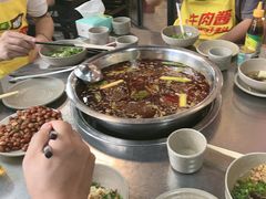 -肖肖酸萝卜鱼火锅(总店)