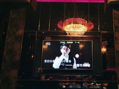 -K+全国连锁KTV(绿地缤纷天地店)
