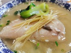 枫镇肉面-裕兴记·三虾面(西北街总店)