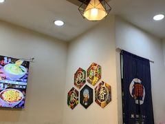 用餐区-秦云老太婆摊摊面(金色年华店)