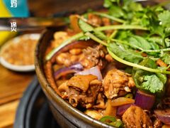 -奇味鸡煲(麦地店)