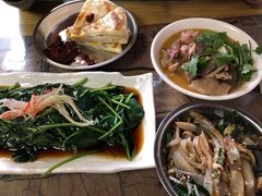 -88号小吃店·经典云南菜·地道纳西美食