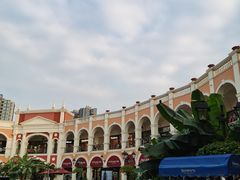 -佛罗伦萨小镇广佛名品奥特莱斯(疏港路店)