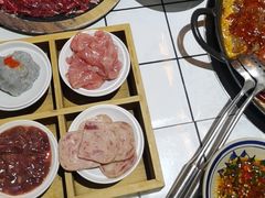 -旧街市鲜货老火锅(大光路店)