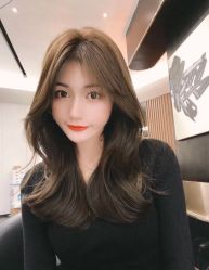 -Hello Lady发型设计