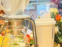 -星巴克(上海虹桥新天地二店)