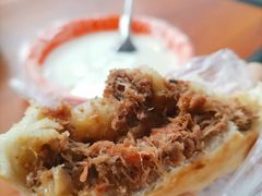 烧饼夹牛肉-老西关黄老太牛肉烧饼