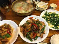 地三鲜-东北农家小院(定西路店)