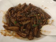 -梅龙镇酒家(南京西路总店)