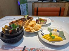 -泰椰里·泰国餐厅(智慧城广百广场店)