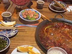 -旧街市鲜货老火锅(大光路店)