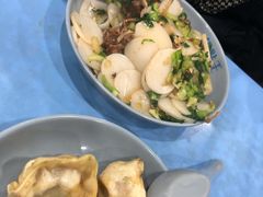 青菜肉丝炒年糕-天天锅贴王(迎凤街店)