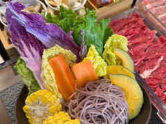-菌自由丨野生菌火锅特色庭院餐厅(丽江古城店)