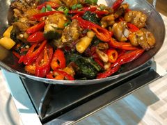 香辣牛蛙-石头咕(葵蓬店)