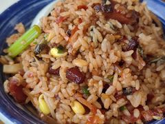 -包整·丝娃娃(一览甲秀楼风景店)