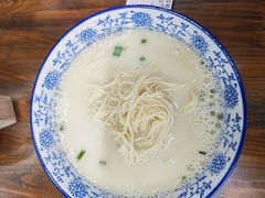 -雪琴面馆富安特色鱼汤面(城中花园店)