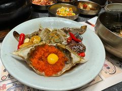 -草家酱蟹炭火烤肉店(珲春南路二店)