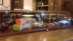 -TWOFACE 双面理发馆