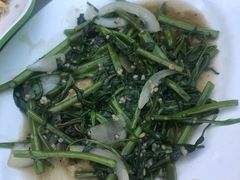 -纽顿熟食中心