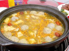 -花苑美食横琴生蚝火锅(拱北粤华路店)