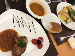 -红房子西菜馆(淮海中路店)