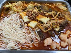 -在巷子里的烤肉店·螺蛳粉烤鱼·牛蛙(和美城店)