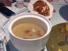 -阿瓦山寨·湘菜现炒·剁椒鱼头王(咸阳总店)