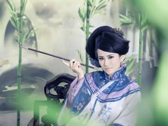 -九月鹰飞汉服摄影工作室