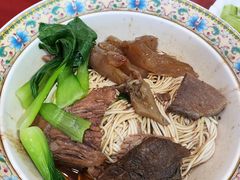 -金杨拉面王小吃面馆·牛三宝面·红烧牛肉粉