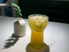 -春树下·树屋花房西餐厅(罍街AS1980店)