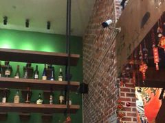 -香巴拉云南餐厅(华莱坞店)