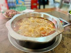 -黄利砖万峰林布依特色酸笋牛肉馆