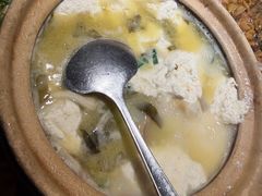 -魏铭鱼头捞饭(晋阳路店)
