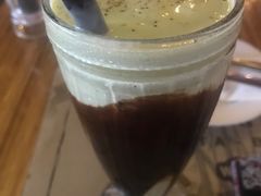 牛油果奶昔-Bamboo Bar & Grill Restaurant