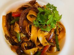 黑椒牛柳丝炒意面-牛排家(北京长安街英皇集团中心店)