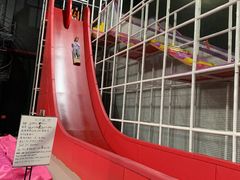 -嘿哟动霸CHUA·新潮玩运动娱乐中心·蹦床滑冰团建乐园
