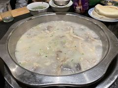 -肖仙仙羊肉汤·创于1996年(三官堂总店)