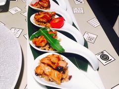 -穹六人间 people 6(岳阳路店)
