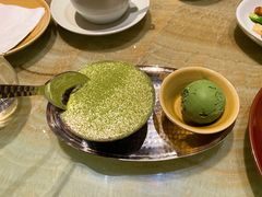 龙井提拉米苏配绿茶冰淇淋-湖滨28中餐厅·西湖宴·杭州君悦酒店